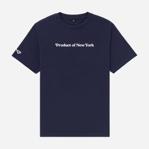 STAPLE TYPE NAVY TEE